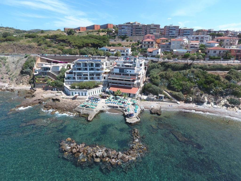 Hotel Esperia Пьомбино Экстерьер фото