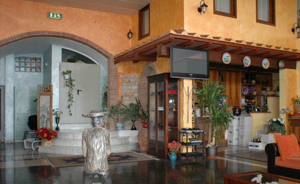 Hotel Esperia Пьомбино Экстерьер фото